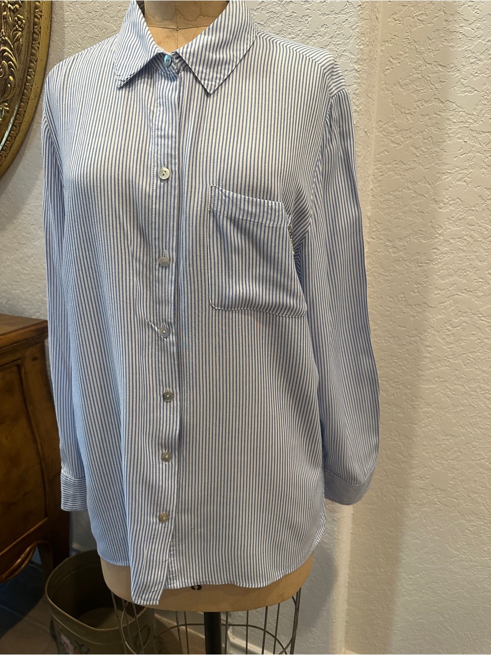 Chico's 2 Light Blue & White Narrow Stripe Lightweight Button-Down Shirt